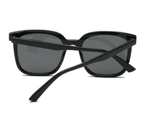 polarised sunglasses